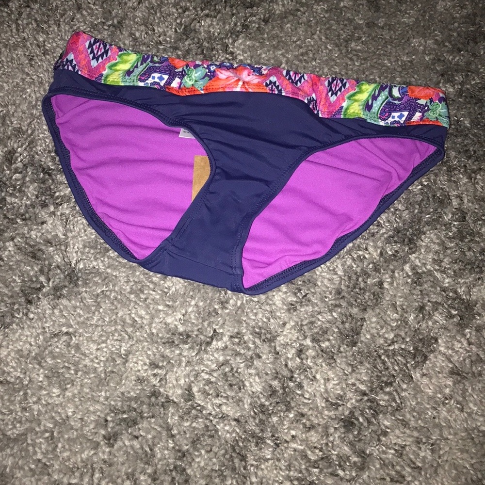 Bikini bottoms